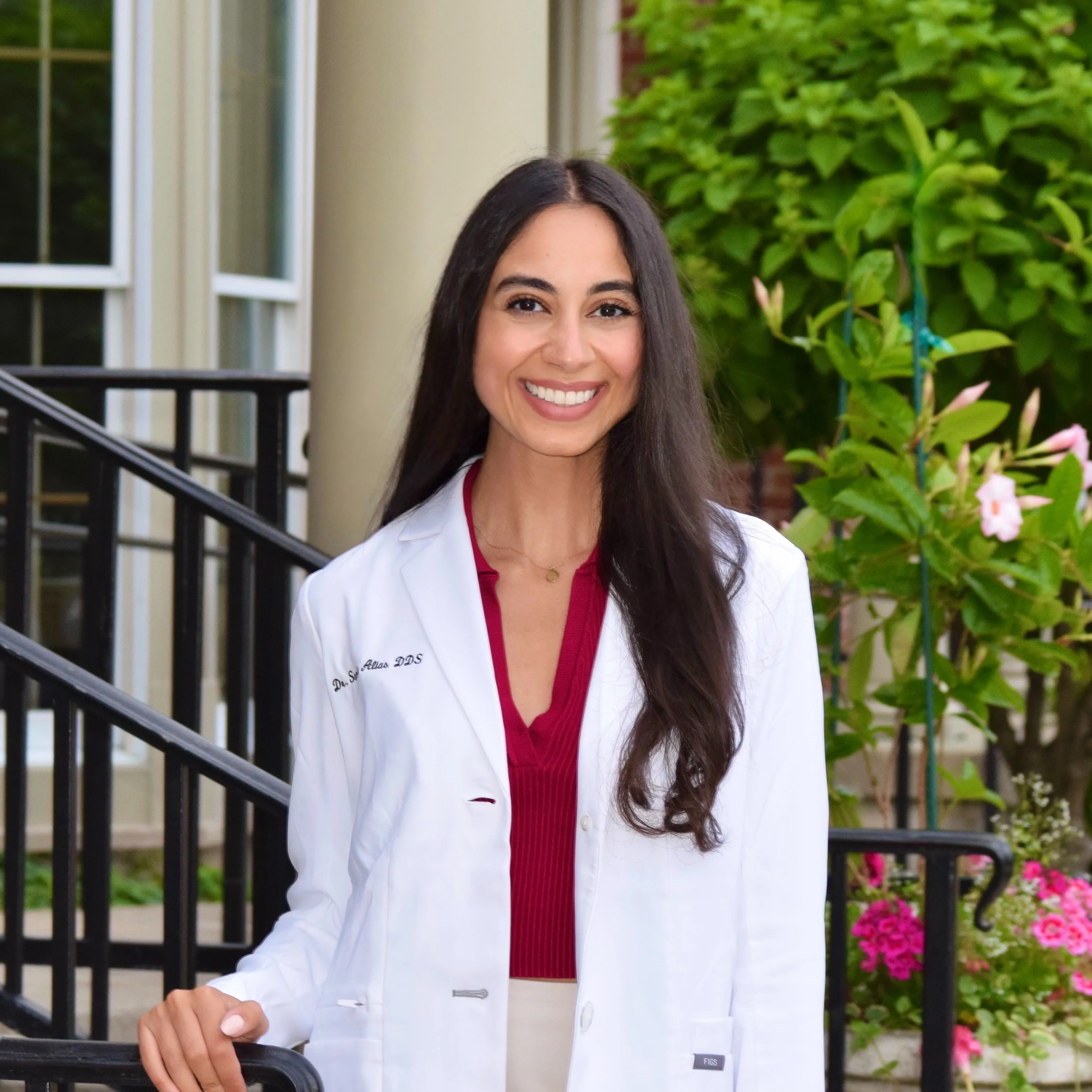 Sandra Alias, DDS
