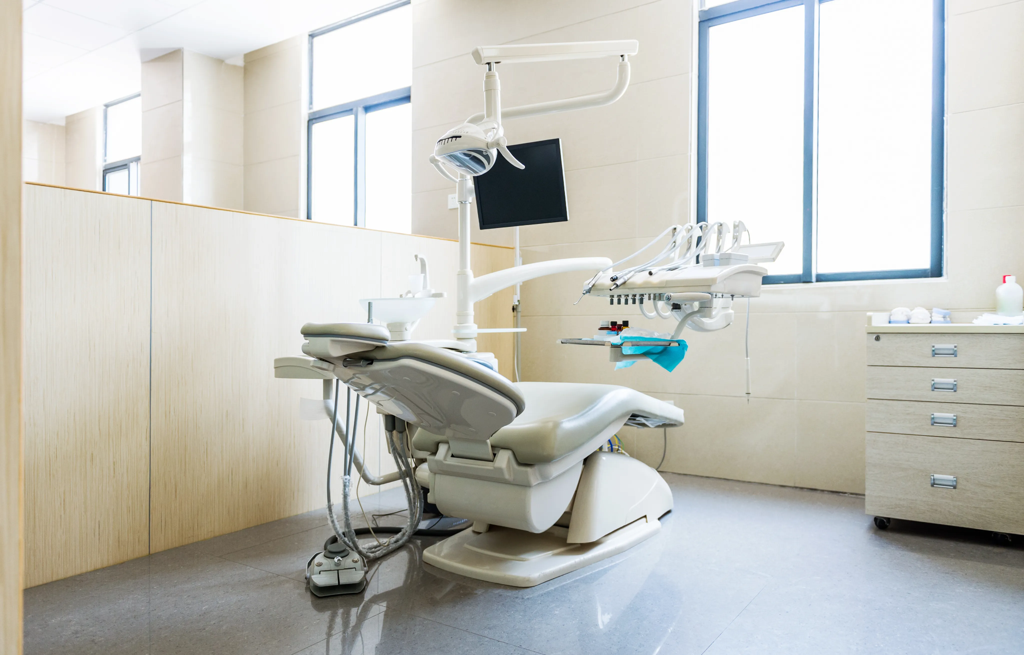 Dental equipment